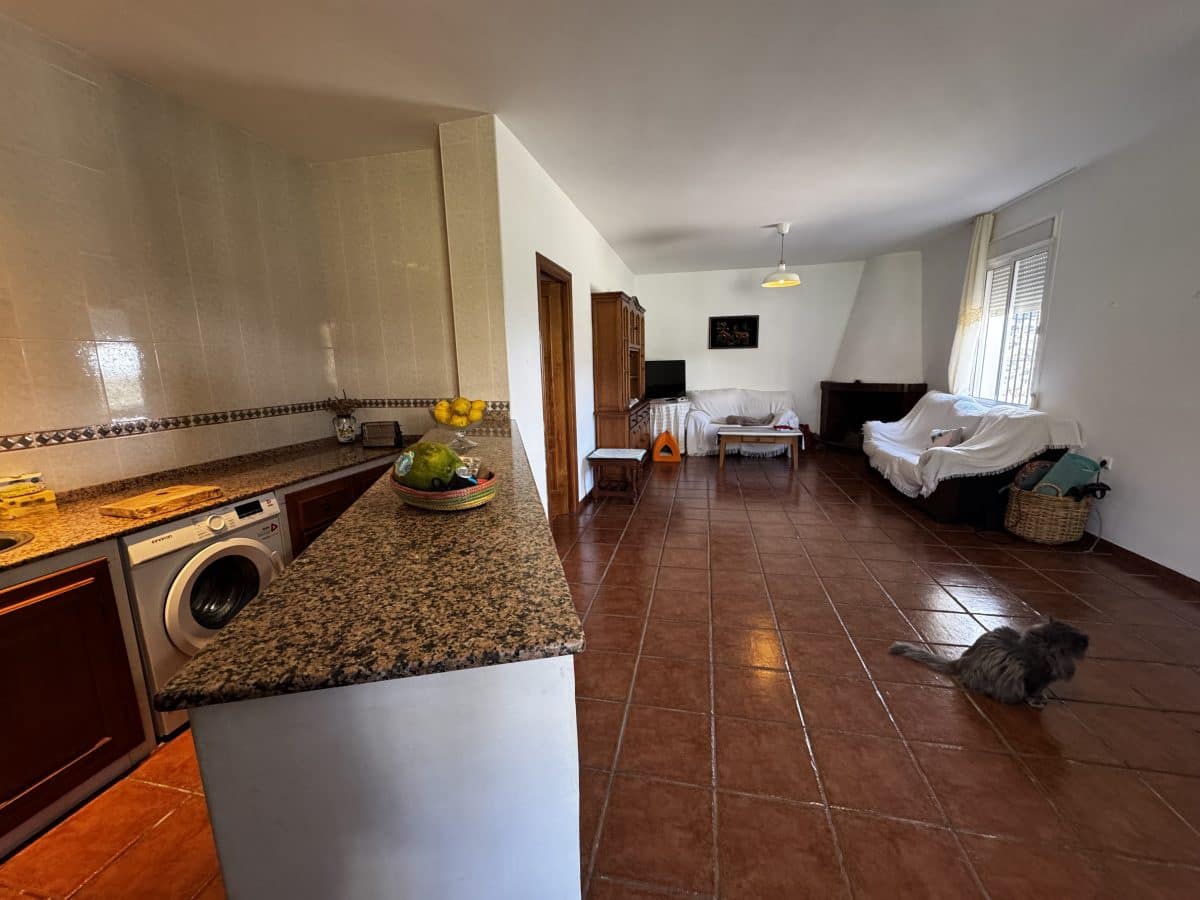 3 bedroom Finca/Country House for sale in Benaocaz - € 255,000 (Ref: 9669094)