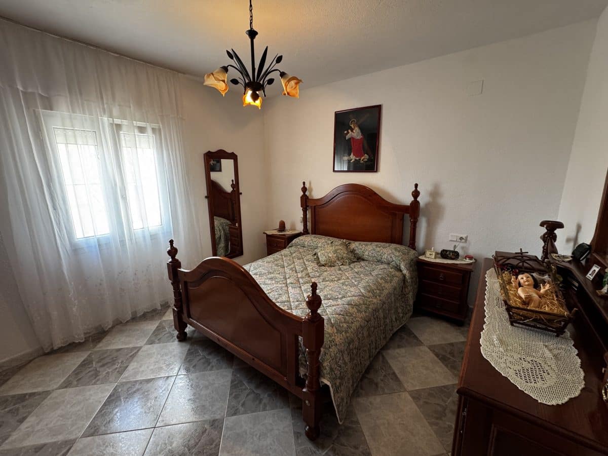 4 bedroom Finca/Country House for sale in Benaocaz - € 360,000 (Ref: 9669095)