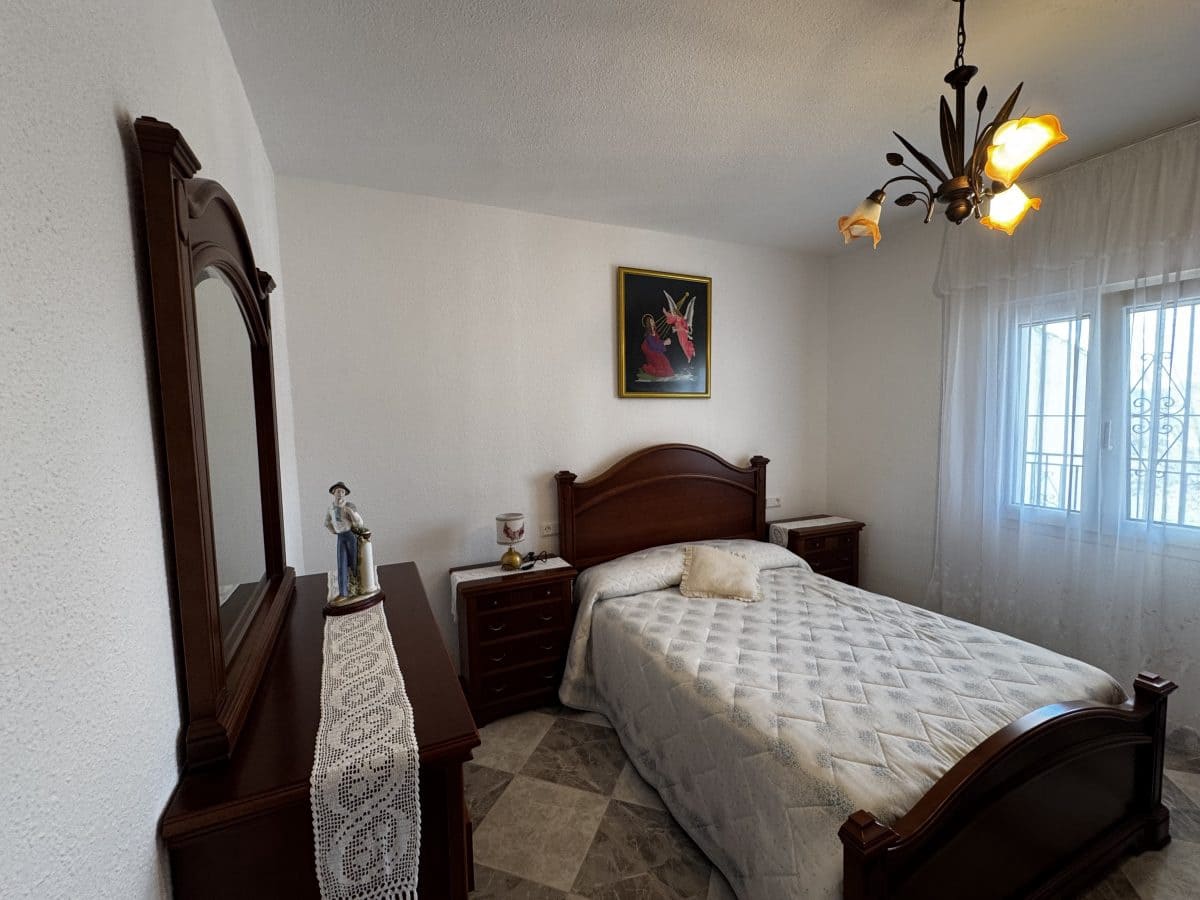 4 bedroom Finca/Country House for sale in Benaocaz - € 360,000 (Ref: 9669095)