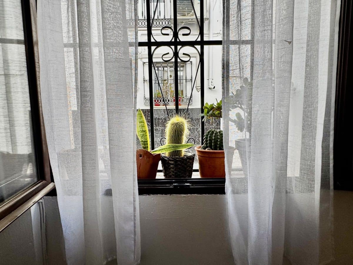 Townhouse for sale in Olvera - € 65,000 (Ref: 9675953)