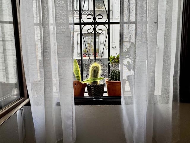 Townhouse for sale in Olvera - € 65,000 (Ref: 9675953)