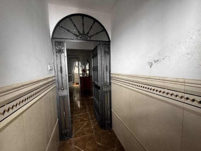 4 soveværelse Byhus til salg i Olvera - € 95.000 (Ref: 9681391)