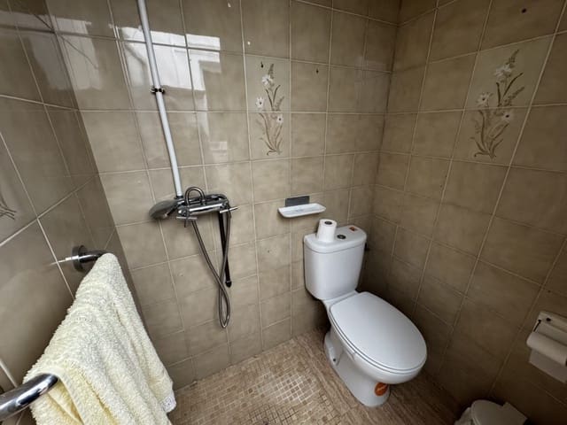 4 soveværelse Byhus til salg i Olvera - € 95.000 (Ref: 9681391)