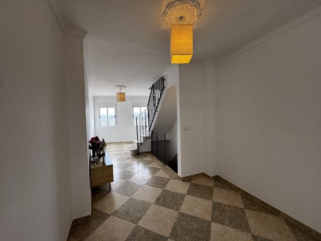 3 sypialnia Dom na sprzedaż w Olvera - 68 995 € (Ref: 9681391)