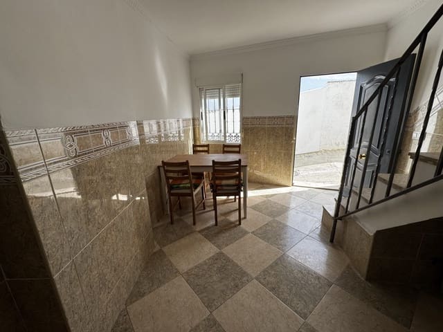 3 slaapkamer Huis te koop in Olvera - € 68.995 (Ref: 9681391)