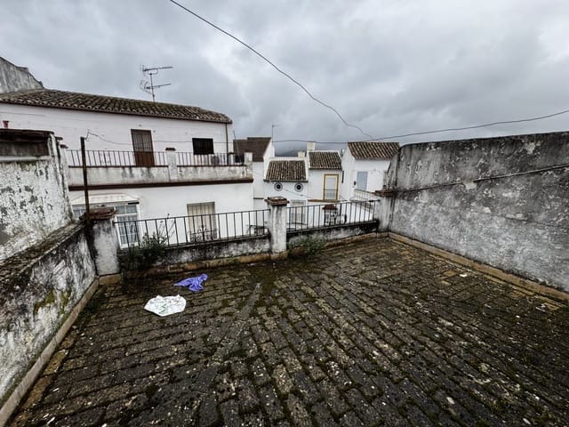 Casa de 3 habitaciones en Olvera en venta - 30.000 € (Ref: 9681393)