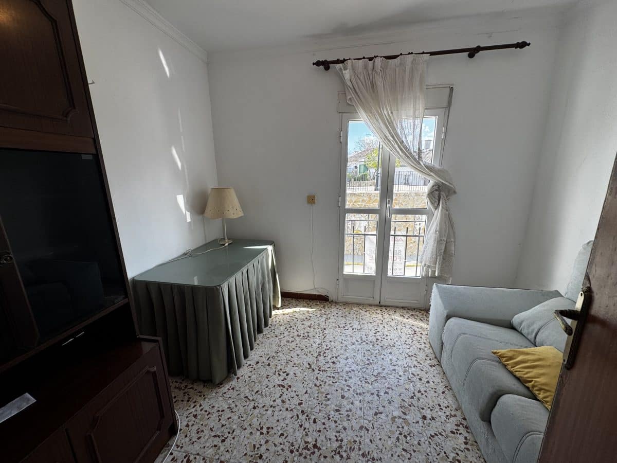 Casa de 5 habitaciones en Torre-Alháquime en venta - 156.000 € (Ref: 9687596)