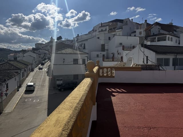 Casa de 5 habitaciones en Torre-Alháquime en venta - 156.000 € (Ref: 9687596)