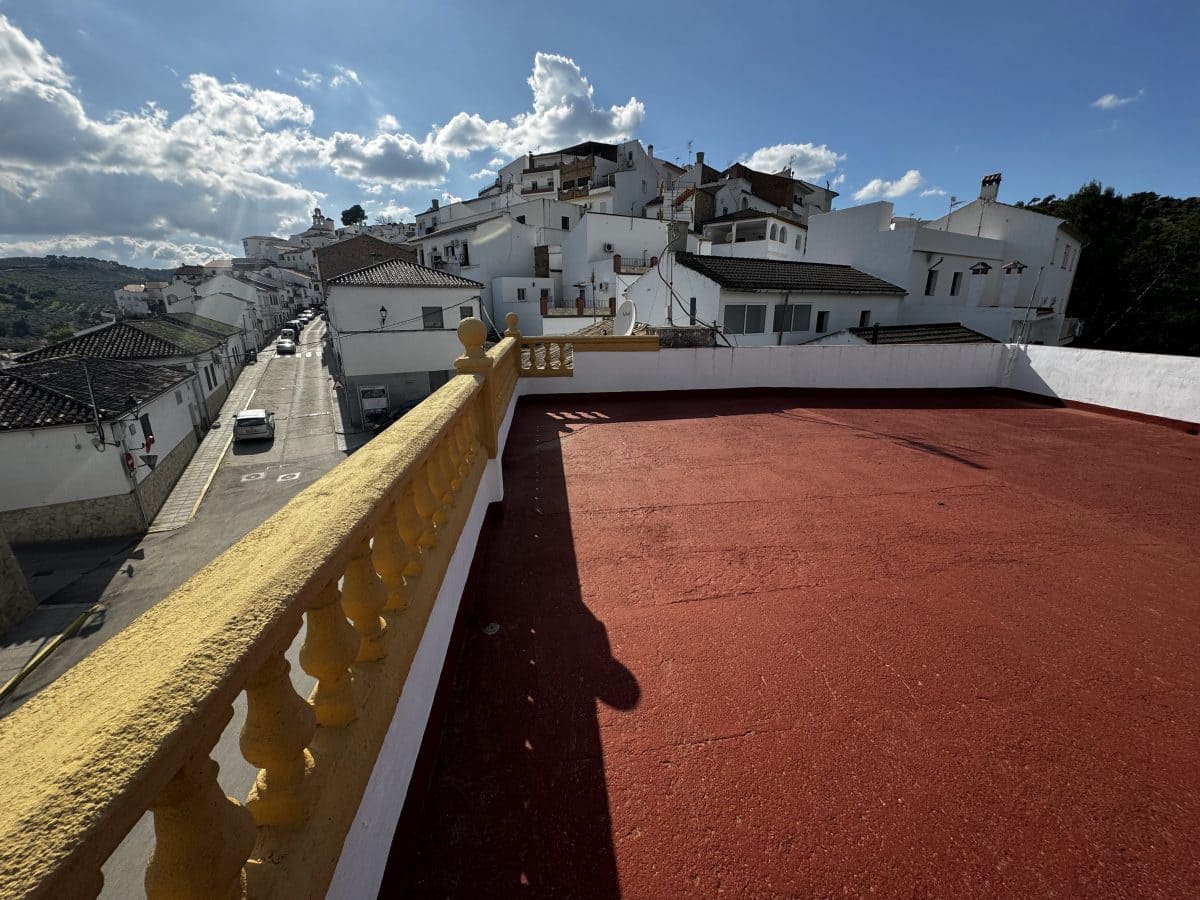 Casa de 5 habitaciones en Torre-Alháquime en venta - 156.000 € (Ref: 9687596)