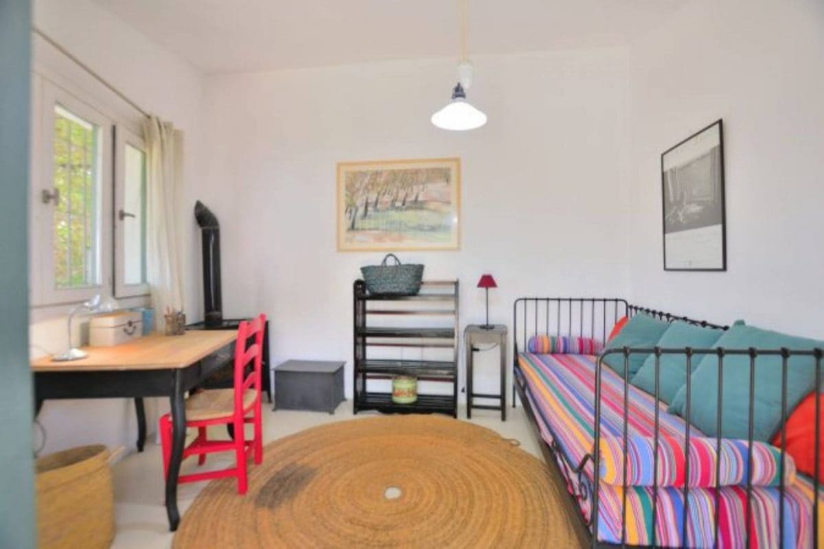 6 bedroom Townhouse for sale in Montejaque - € 495,000 (Ref: 9731559)