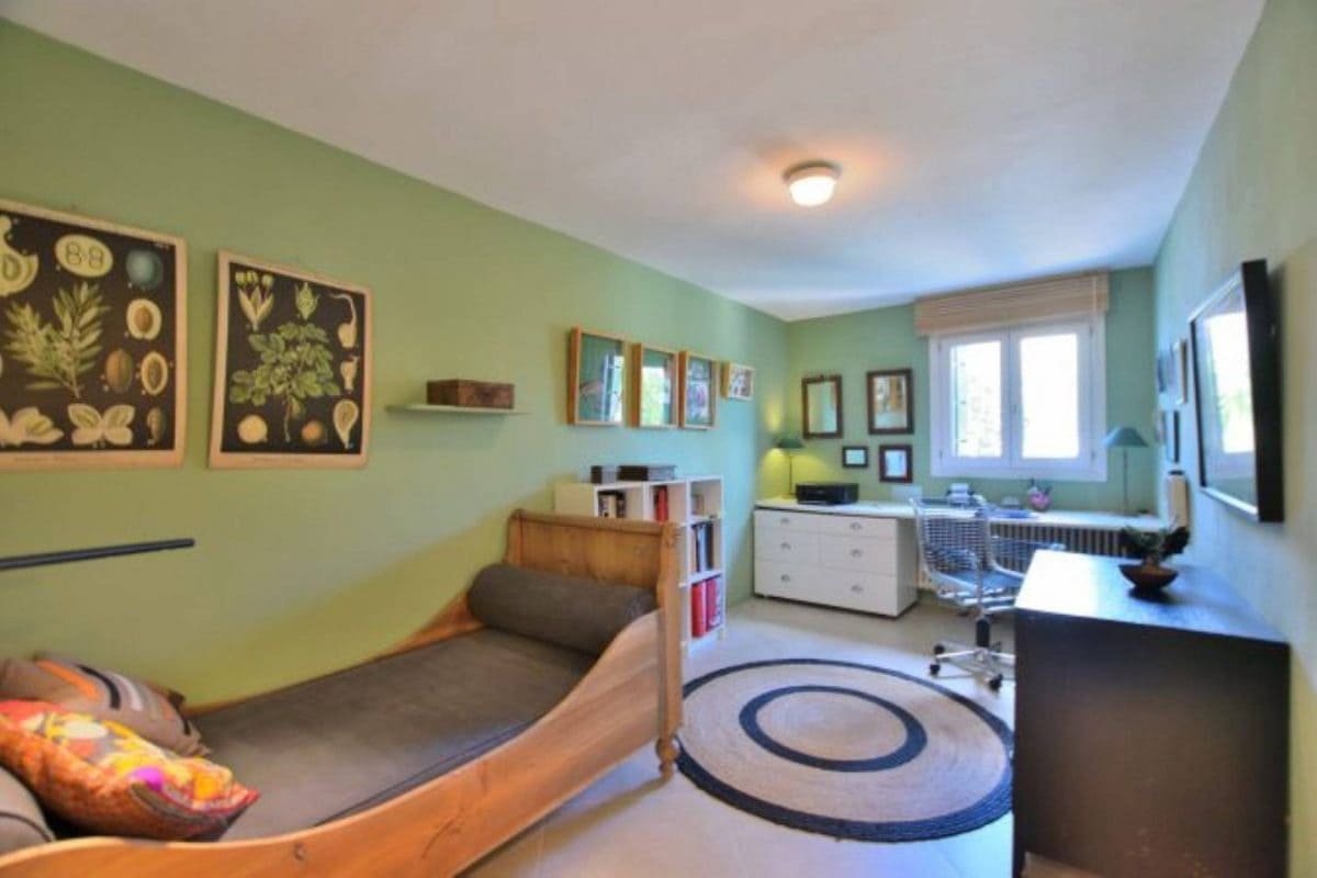 6 bedroom Townhouse for sale in Montejaque - € 495,000 (Ref: 9731559)