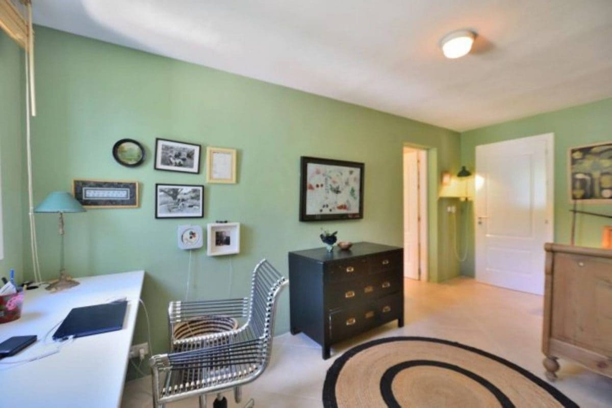 6 bedroom Townhouse for sale in Montejaque - € 495,000 (Ref: 9731559)