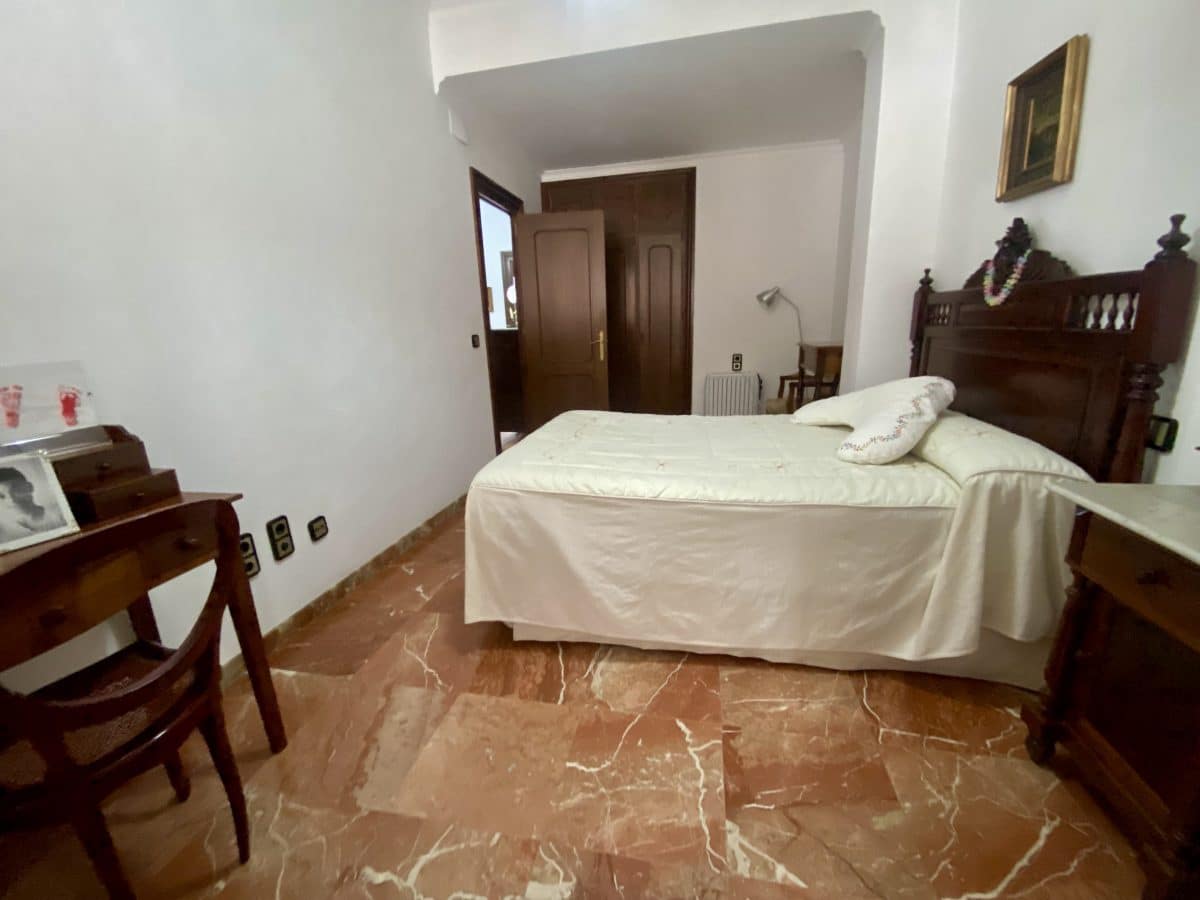 7 slaapkamer Huis te koop in Olvera - € 450.000 (Ref: 9743093)