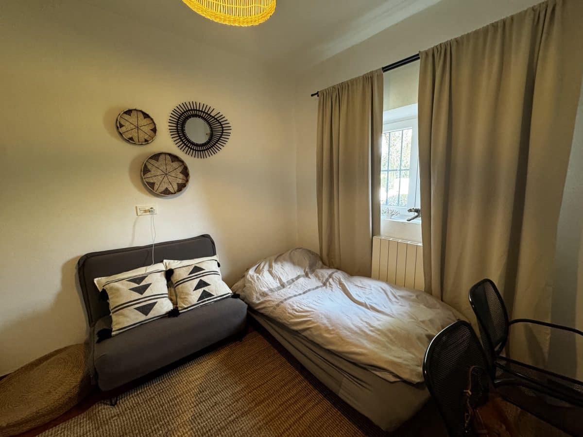 8 soveværelse Finca/Landehus til salg i Setenil de las Bodegas - € 435.000 (Ref: 9747270)