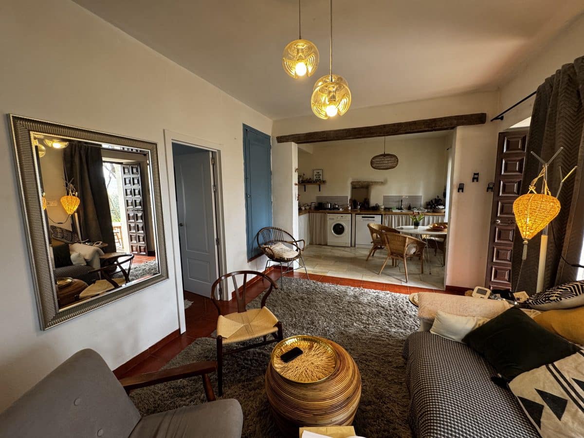 8 soveværelse Finca/Landehus til salg i Setenil de las Bodegas - € 435.000 (Ref: 9747270)