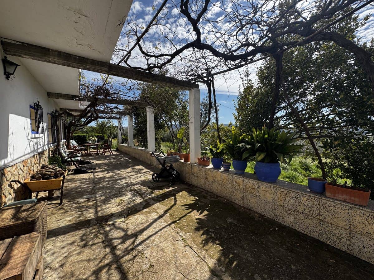 8 soveværelse Finca/Landehus til salg i Setenil de las Bodegas - € 435.000 (Ref: 9747270)