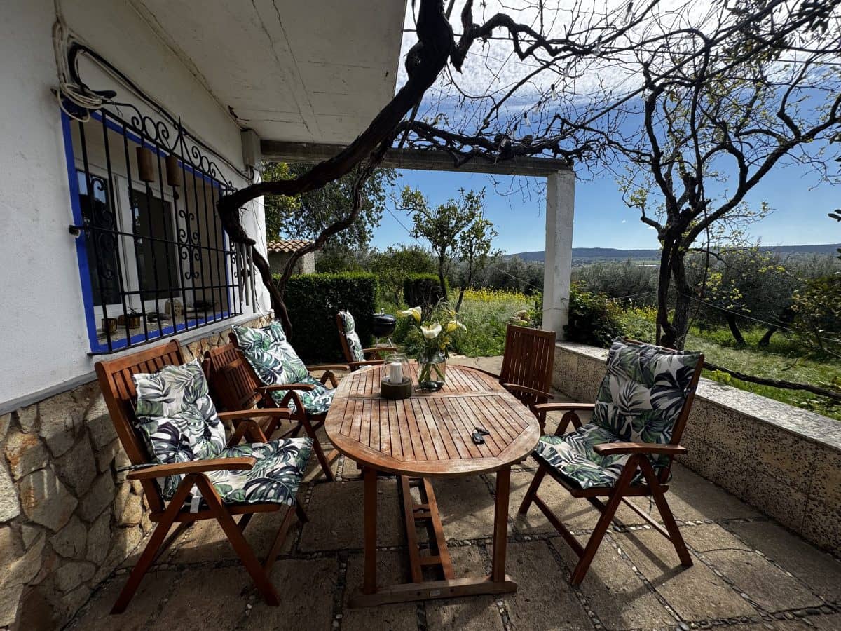 8 soveværelse Finca/Landehus til salg i Setenil de las Bodegas - € 435.000 (Ref: 9747270)