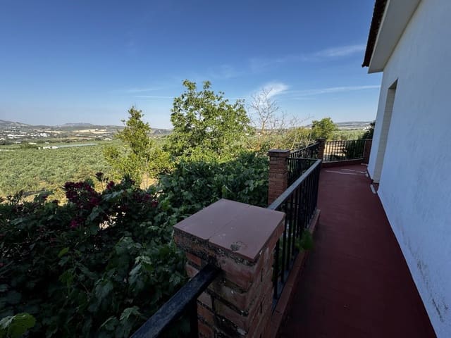 Finca/Casa Rural de 6 habitaciones en Setenil de las Bodegas en venta con piscina - 435.000 € (Ref: 9747270)