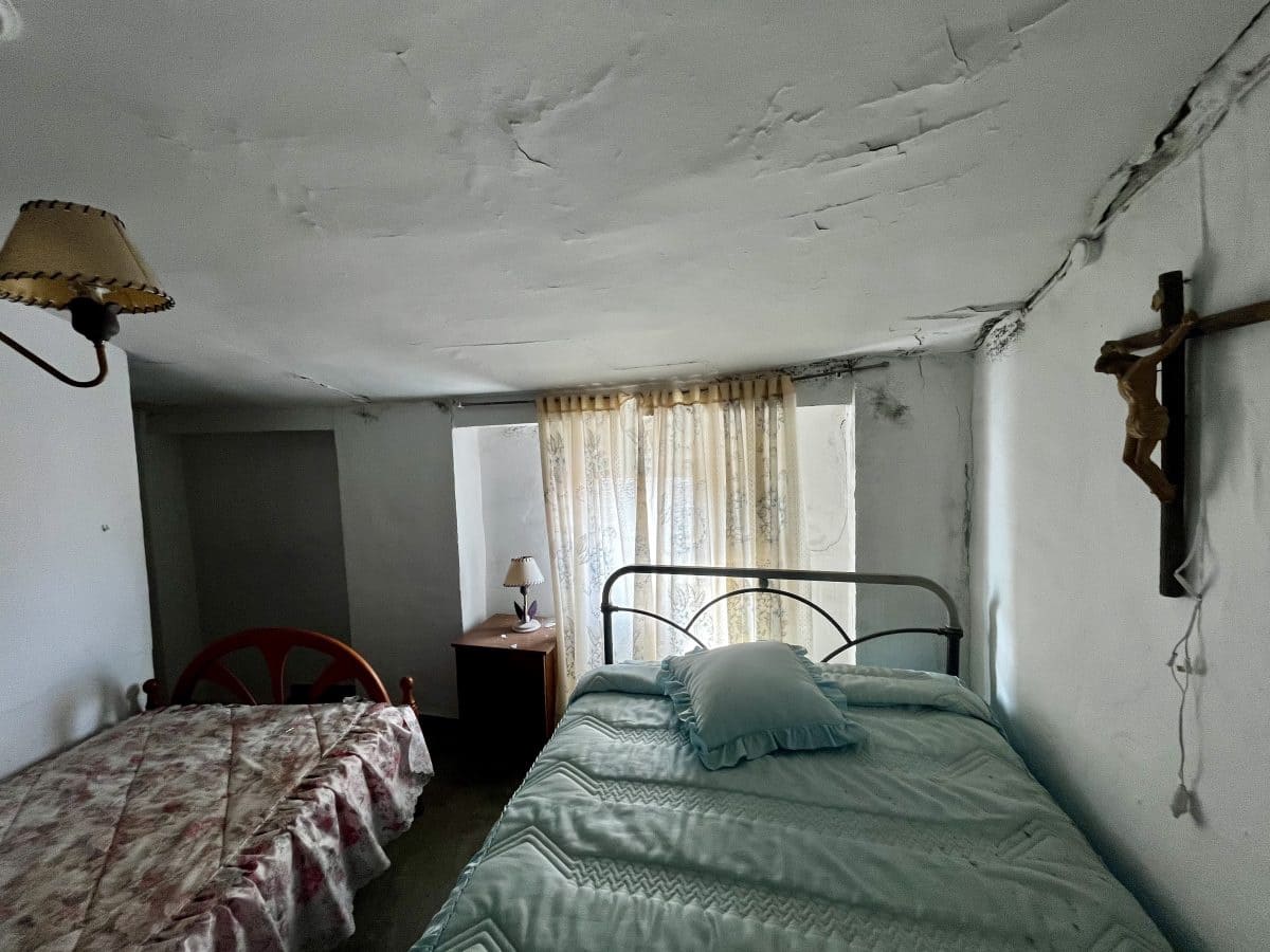 2 bedroom Townhouse for sale in Torre-Alhaquime - € 39,950 (Ref: 9753490)