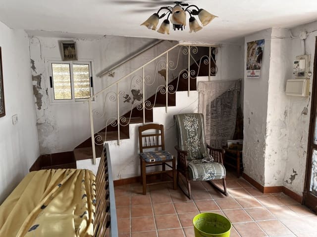 2 bedroom Townhouse for sale in Torre-Alháquime - € 39,950 (Ref: 9753490)