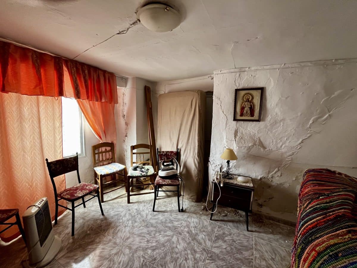 2 bedroom Townhouse for sale in Torre-Alhaquime - € 39,950 (Ref: 9753490)