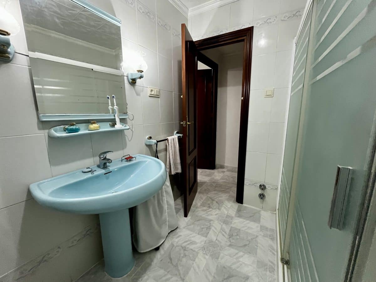 3 slaapkamer Huis te koop in Olvera - € 138.000 (Ref: 9753496)