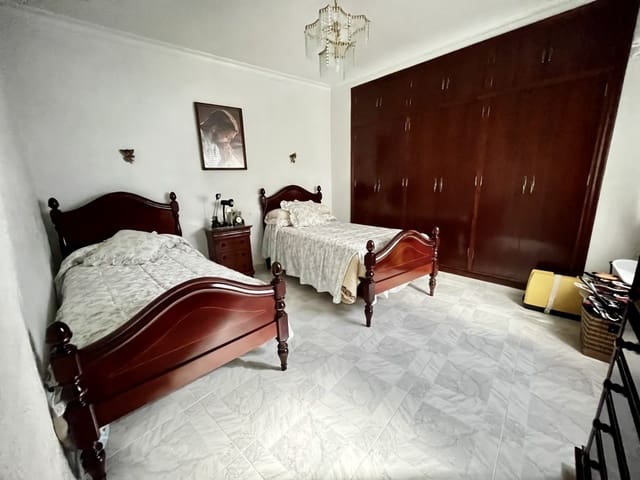 3 Zimmer Haus zu verkaufen in Olvera - 138.000 € (Ref: 9753496)