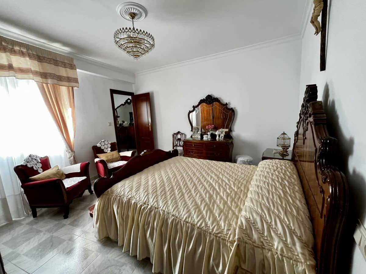 3 slaapkamer Huis te koop in Olvera - € 138.000 (Ref: 9753496)