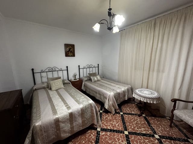 4 camera da letto Casa in vendita in Olvera - 89.950 € (Rif: 9793425)