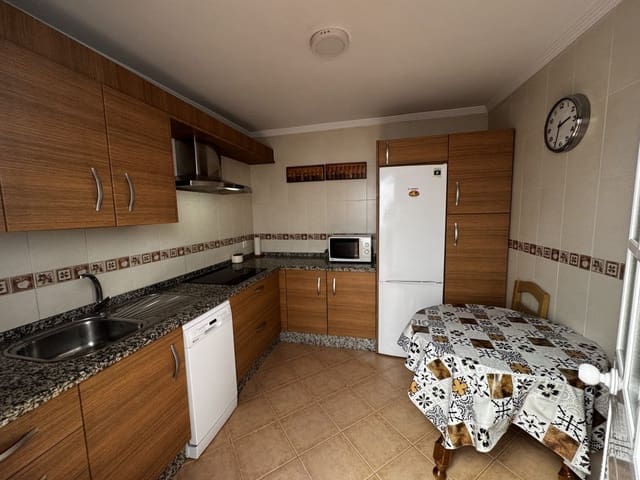 4 slaapkamer Huis te koop in Olvera - € 82.000 (Ref: 9793425)