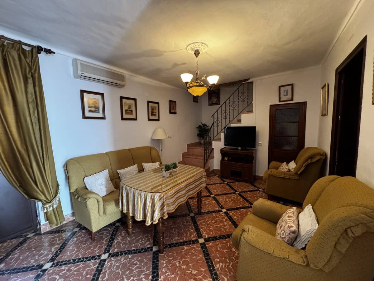 4 camera da letto Casa in vendita in Olvera - 89.950 € (Rif: 9793425)