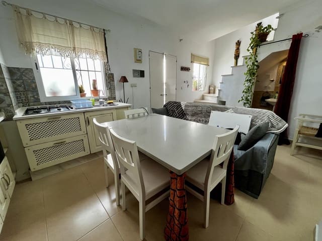 2 quarto Casa em Banda para venda em Olvera - 83 000 € (Ref: 9805396)