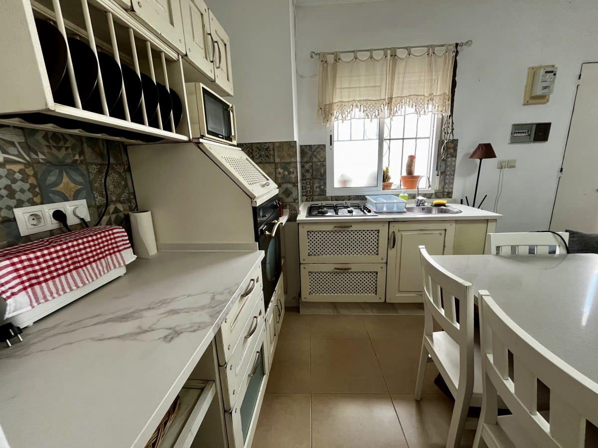 2 quarto Casa em Banda para venda em Olvera - 83 000 € (Ref: 9805396)