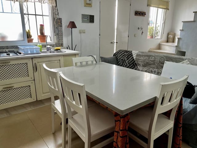 2 quarto Casa em Banda para venda em Olvera - 83 000 € (Ref: 9805396)