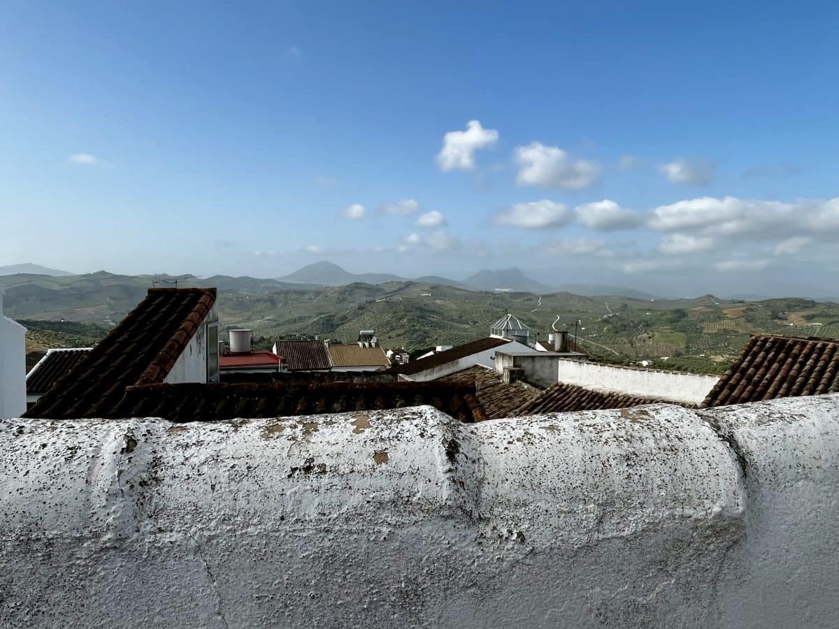 2 quarto Casa em Banda para venda em Olvera - 83 000 € (Ref: 9805396)