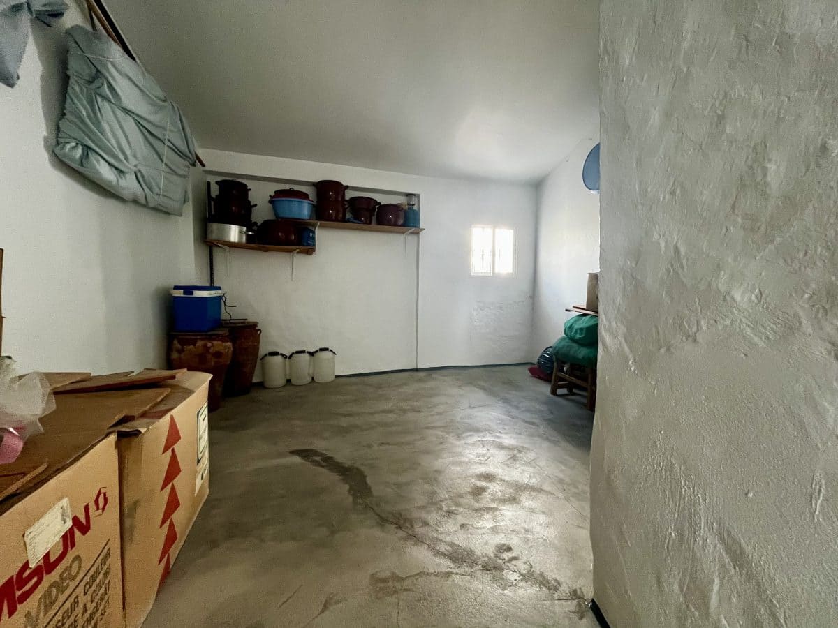 4 makuuhuone Omakotitalo myytävänä paikassa Olvera - 102 000 € (Ref: 9823855)