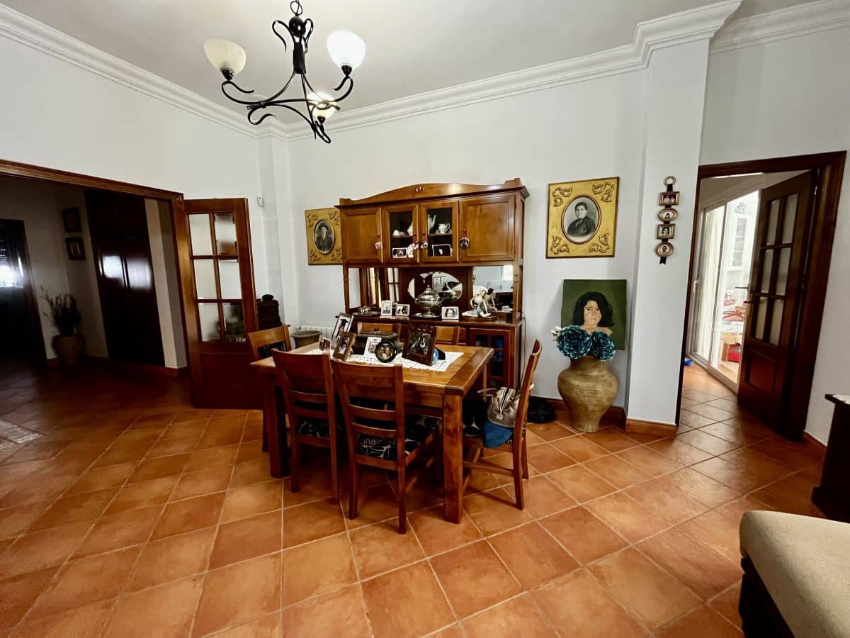 6 slaapkamer Finca/Landhuis te koop in Torre-Alhaquime met zwembad - € 750.000 (Ref: 9867651)