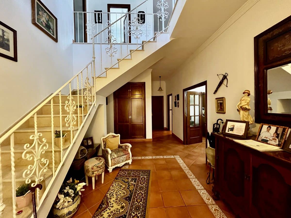 6 slaapkamer Finca/Landhuis te koop in Torre-Alhaquime met zwembad - € 750.000 (Ref: 9867651)