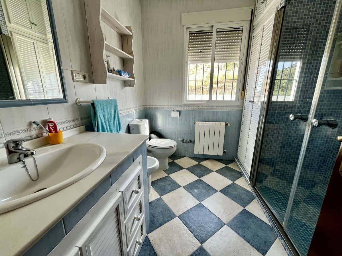 6 slaapkamer Finca/Landhuis te koop in Torre-Alhaquime met zwembad - € 750.000 (Ref: 9867651)