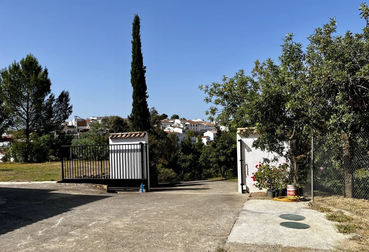 6 slaapkamer Finca/Landhuis te koop in Torre-Alhaquime met zwembad - € 750.000 (Ref: 9867651)