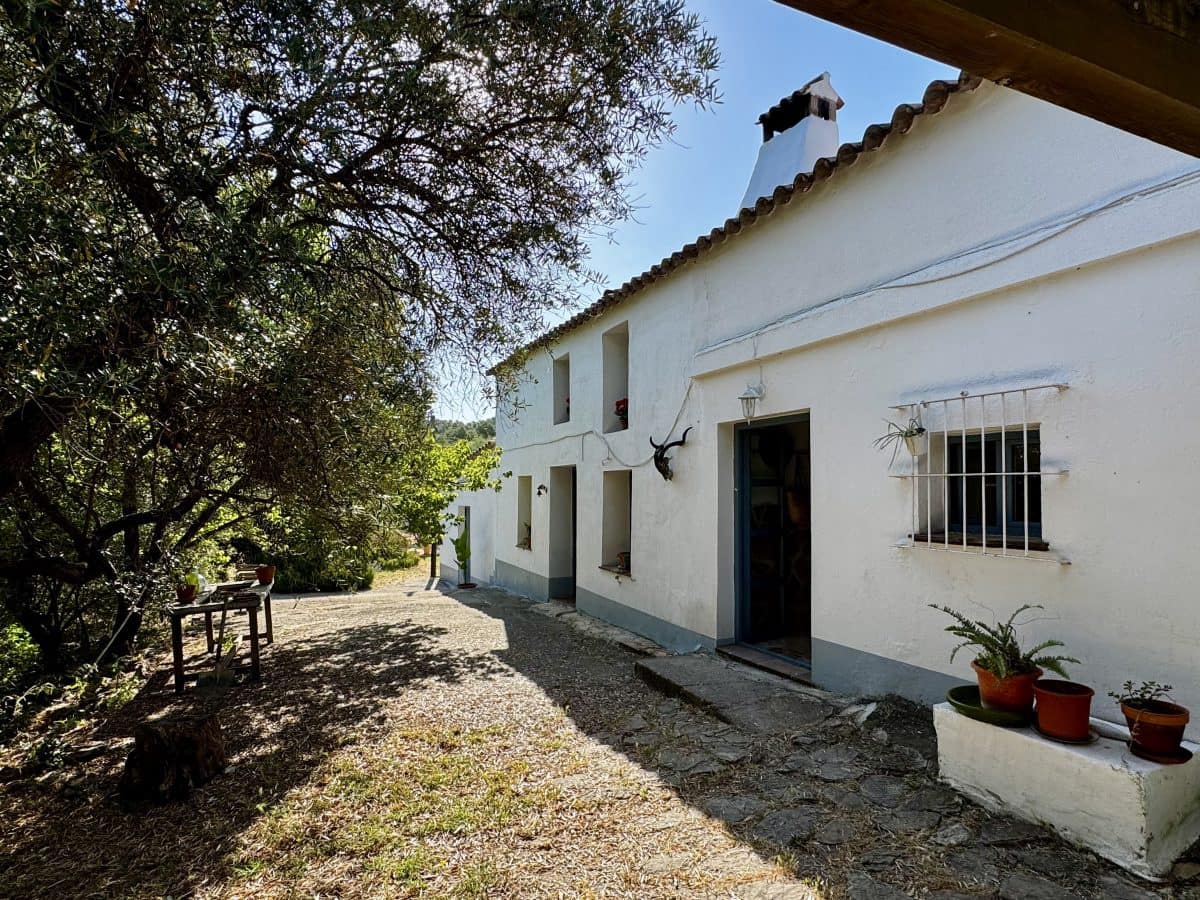 2 Zimmer Finca/Landgut zu verkaufen in Algodonales mit Pool - 399.995 € (Ref: 9905161)