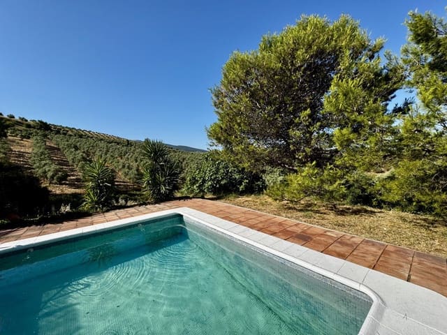 2 soveværelse Finca/Landehus til salg i Algodonales med swimmingpool garage - € 375.000 (Ref: 9905161)