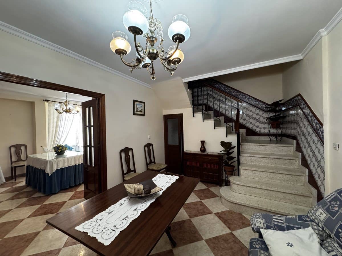 5 chambre Maison de Ville à vendre à Olvera - 105 000 € (Ref: 9905162)