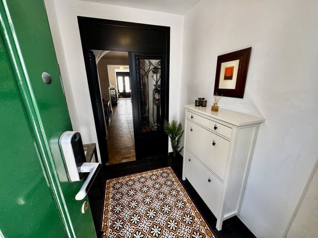 4 makuuhuone Omakotitalo myytävänä paikassa Olvera - 249 995 € (Ref: 9911813)