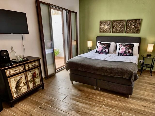 4 Zimmer Haus zu verkaufen in Olvera - 249.995 € (Ref: 9911813)