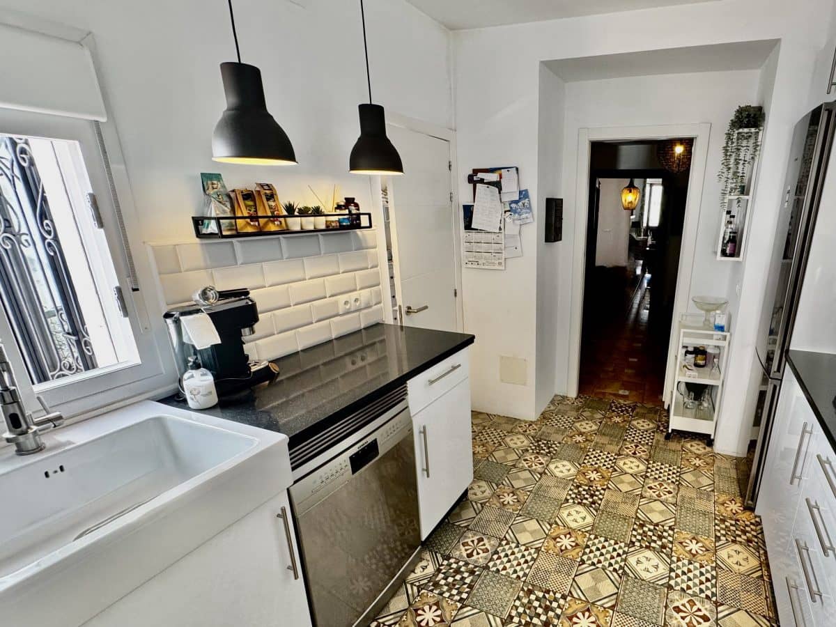 4 makuuhuone Omakotitalo myytävänä paikassa Olvera - 249 995 € (Ref: 9911813)