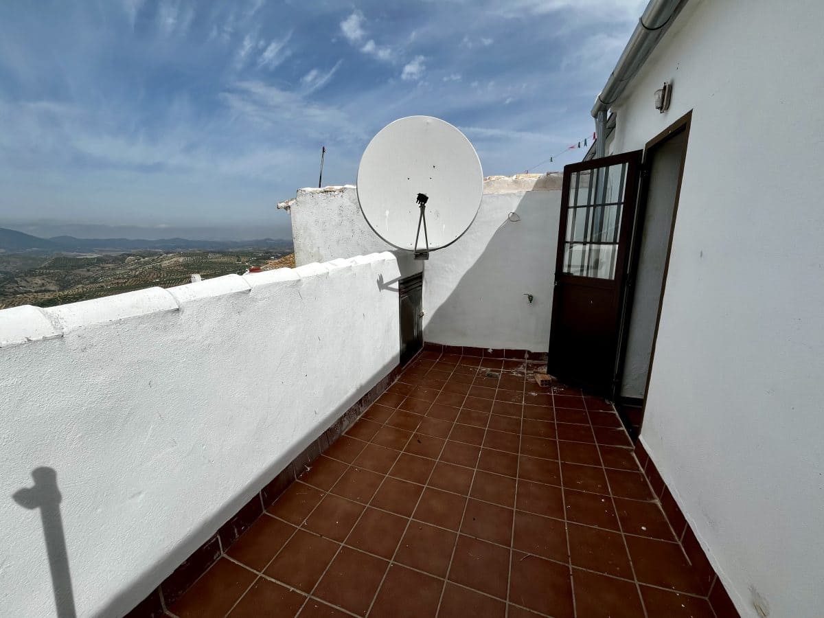 2 slaapkamer Huis te koop in Olvera - € 65.000 (Ref: 9935103)