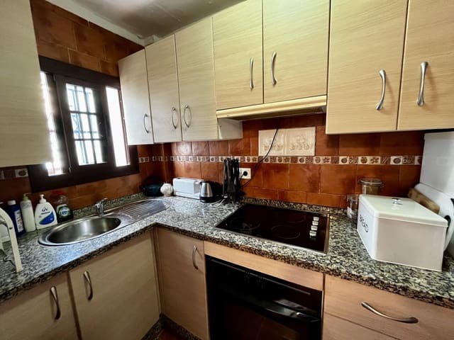 2 slaapkamer Huis te koop in Olvera - € 65.000 (Ref: 9935103)