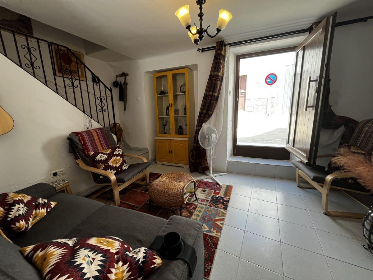 2 soverom Hus til salgs i Olvera - € 68 000 (Ref: 9935104)