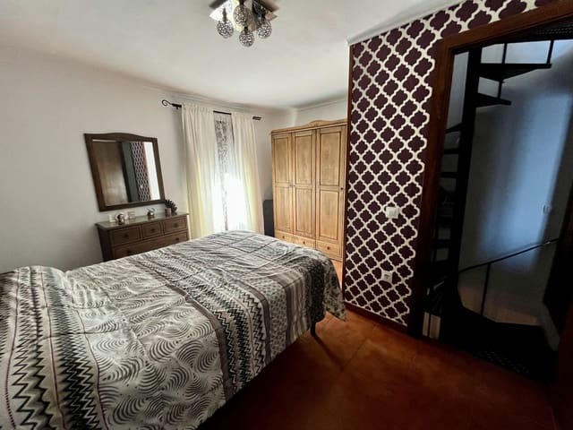 3 bedroom Townhouse for sale in El Gastor - € 82,000 (Ref: 9946570)
